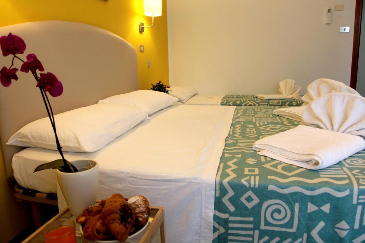Hotel Alfa Anche In All Inclusive Rimini Ngoại thất bức ảnh