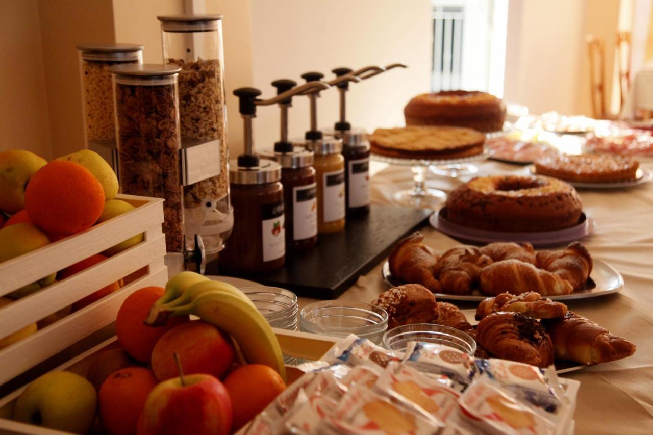 Hotel Alfa Anche In All Inclusive Rimini Ngoại thất bức ảnh