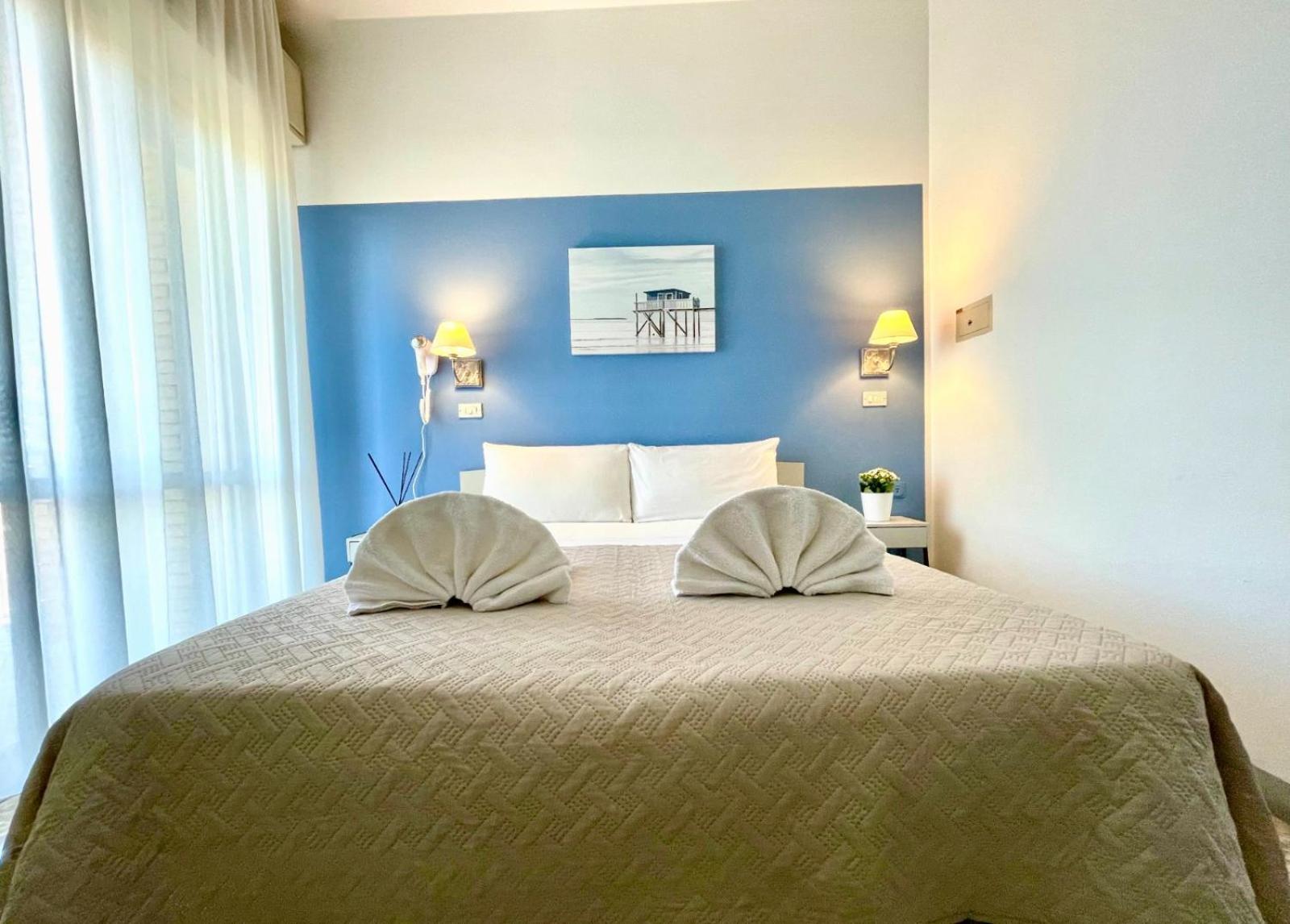 Hotel Alfa Anche In All Inclusive Rimini Ngoại thất bức ảnh
