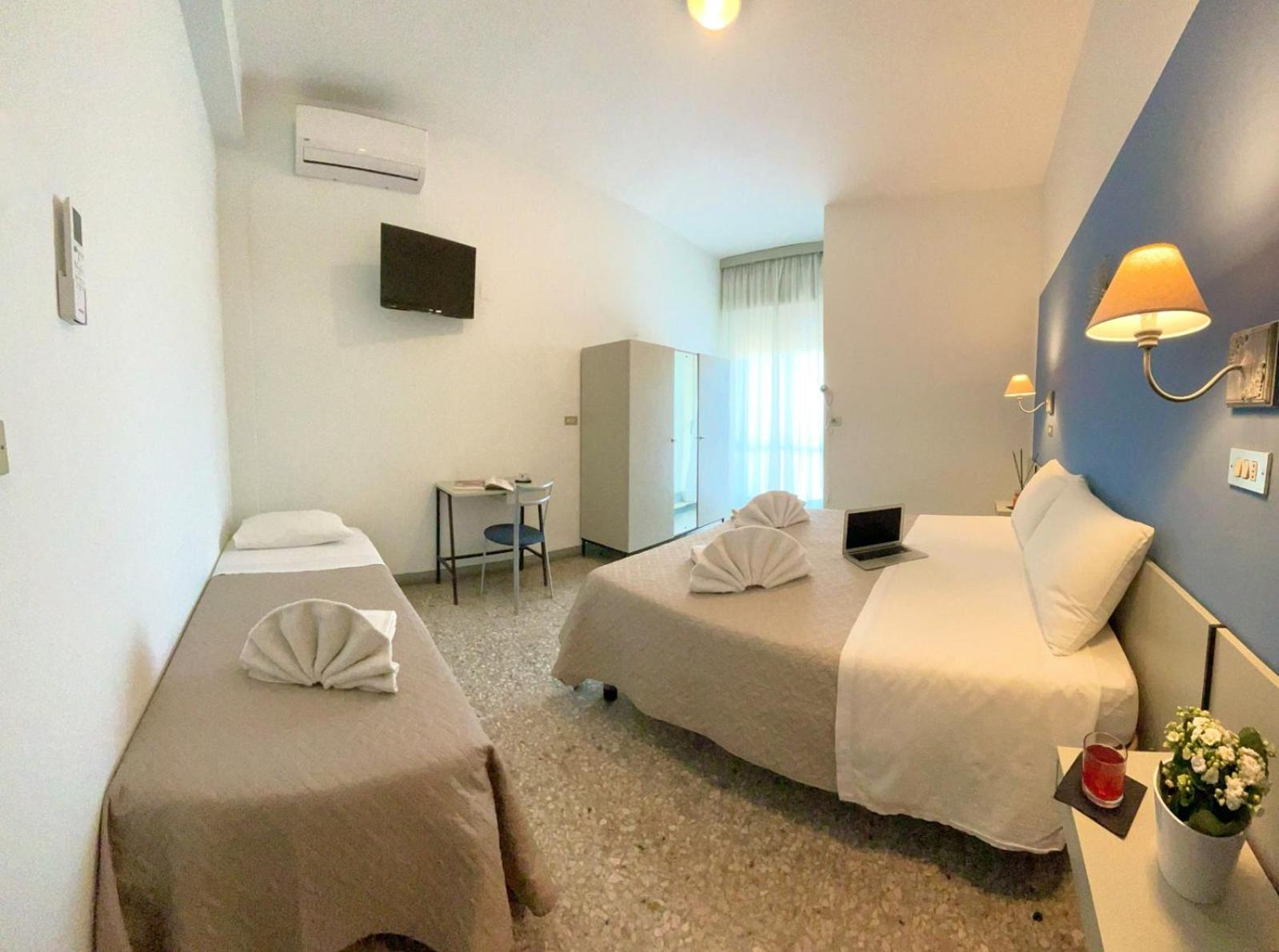 Hotel Alfa Anche In All Inclusive Rimini Ngoại thất bức ảnh